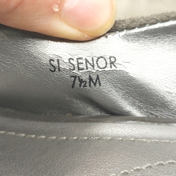 Tahari Si Senor Slingback Peep Toe Gray Suede Heel Pump Women's Size 7.5 - Picture 11 of 11